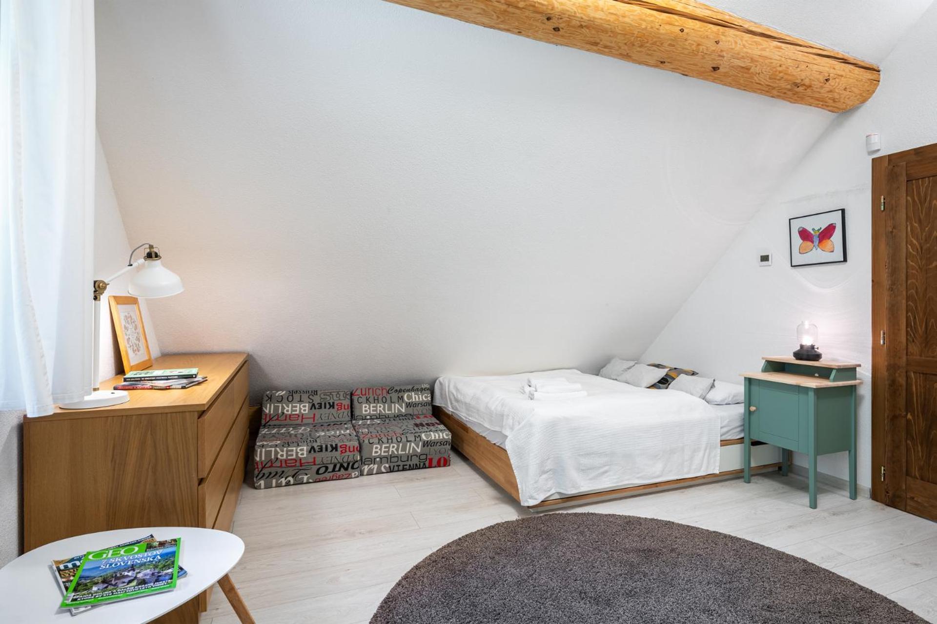 Piros - Sauna - Jacuzzi - Beautiful Scenery - Kids Playground - In The Forest Chalet