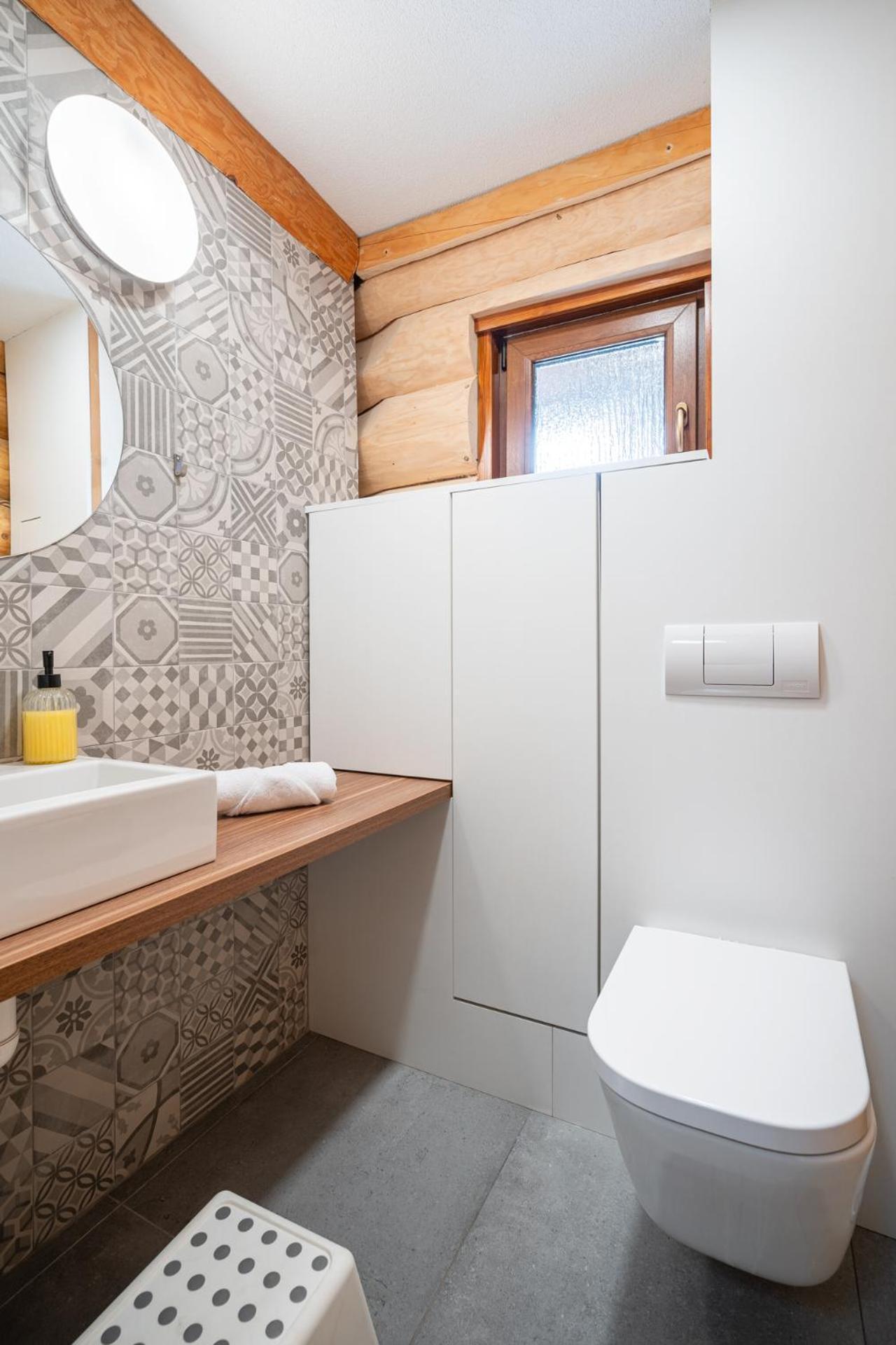 Piros - Sauna - Jacuzzi - Beautiful Scenery - Kids Playground - In The Forest Chalet