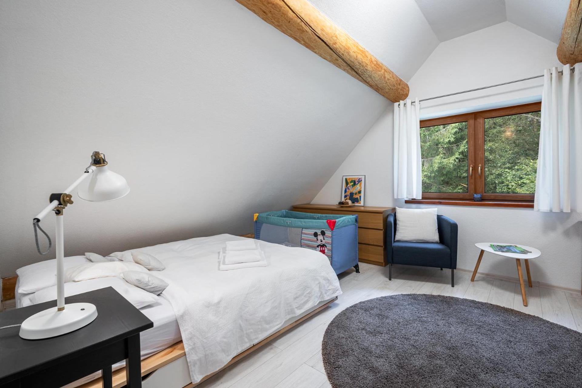 Piros - Sauna - Jacuzzi - Beautiful Scenery - Kids Playground - In The Forest Tale