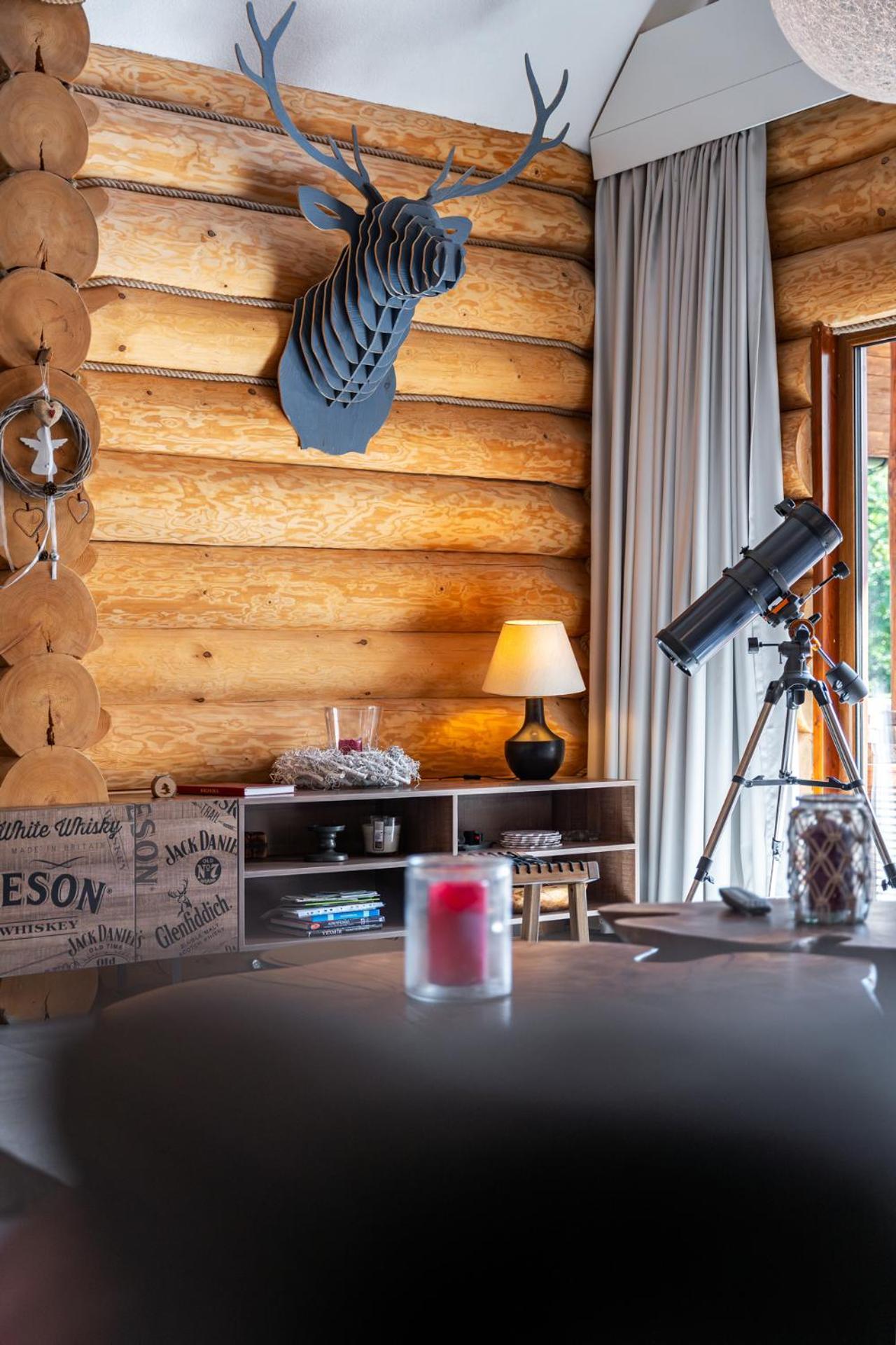 Chalet Piros - Sauna - Jacuzzi - Beautiful Scenery - Kids Playground - In The Forest *
